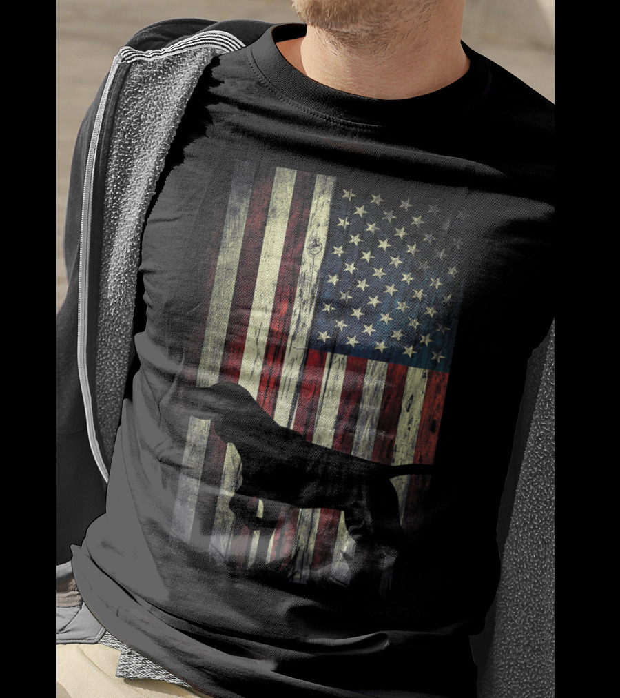 German Shorthaired Pointer Silhouette American Flag T-Shirt