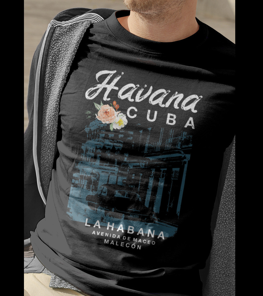 Havana Cuba La Habana Avenida De Maceo Malecón Vintage Travel T-Shirt