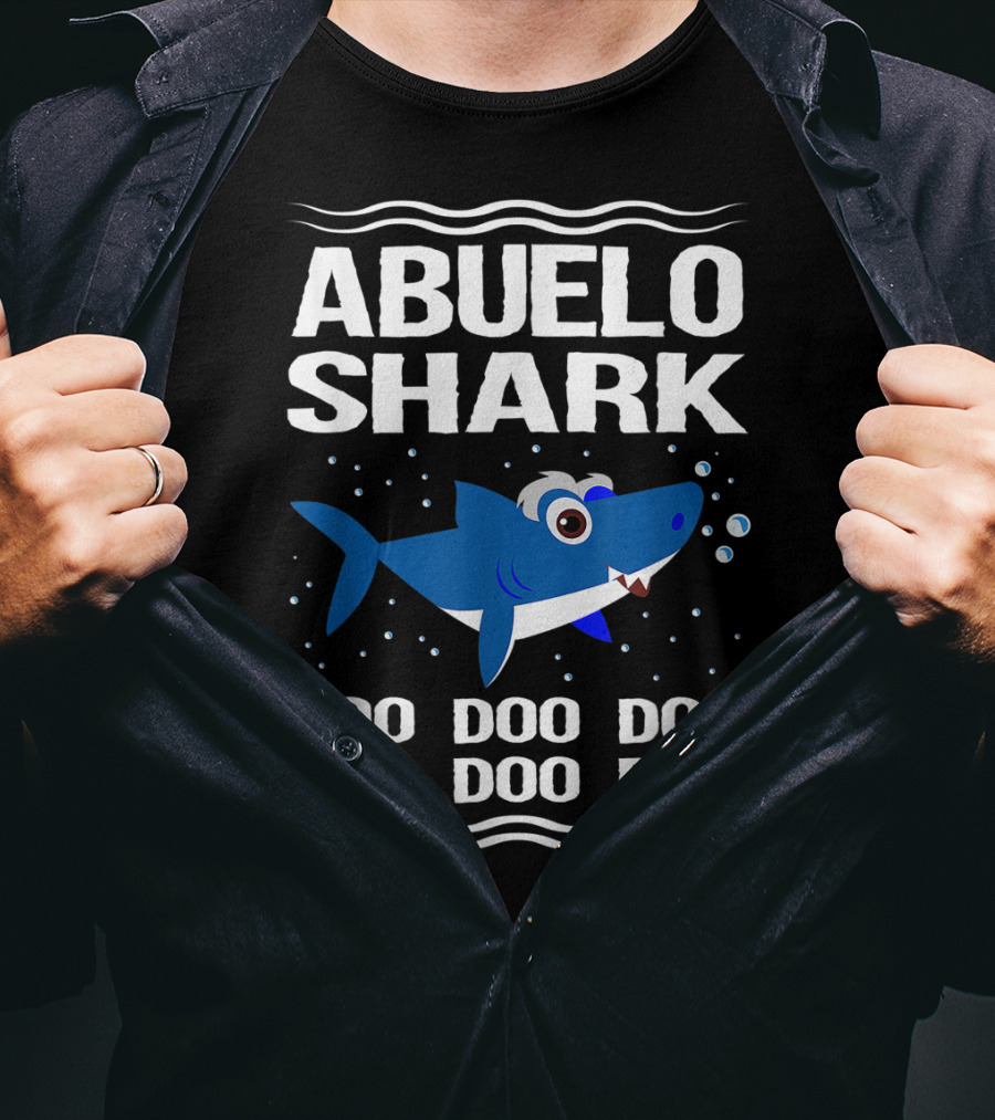 Abuelo Shark Doo Doo Doo Song Meme Grandpa Shark With Bubbles T-Shirt