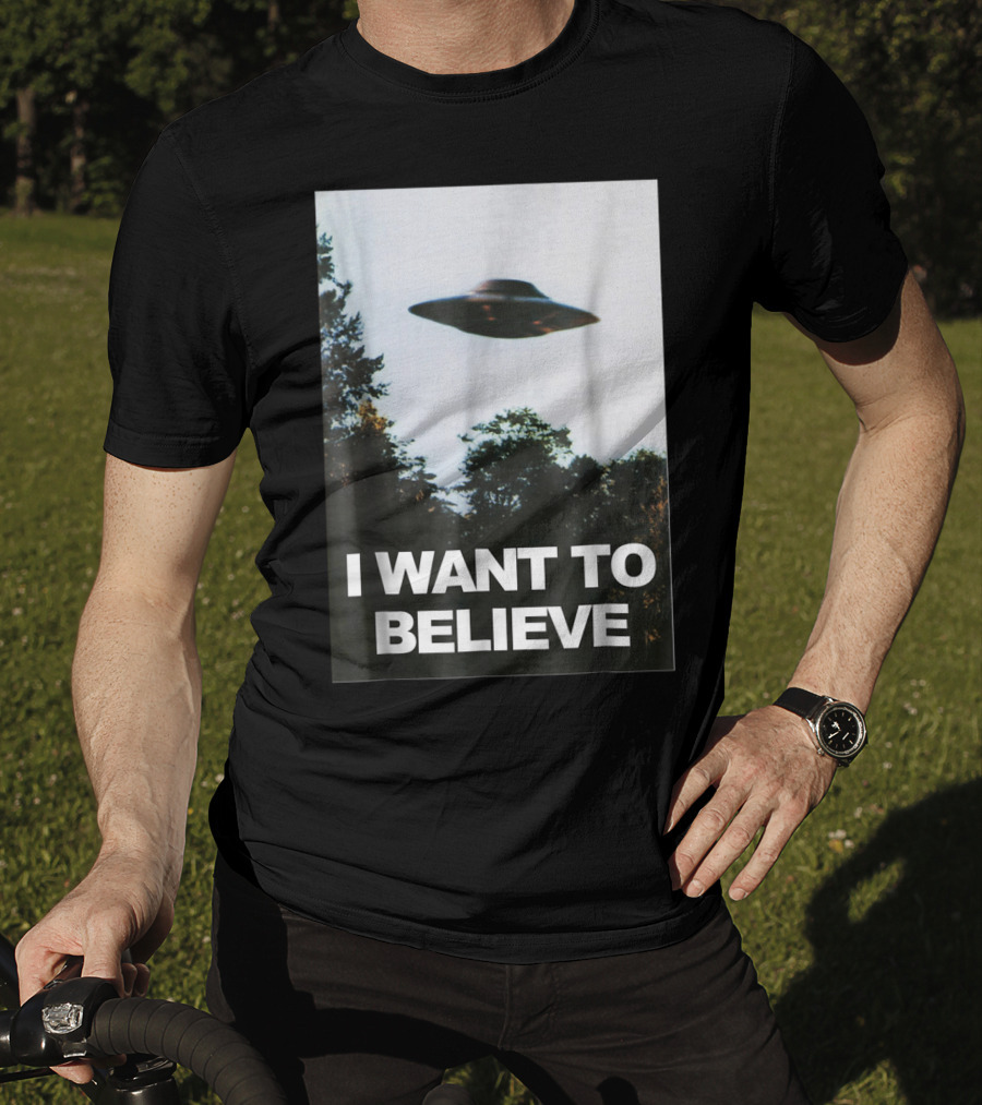 Alien UFO Hunter I Want To Believe T-Shirt
