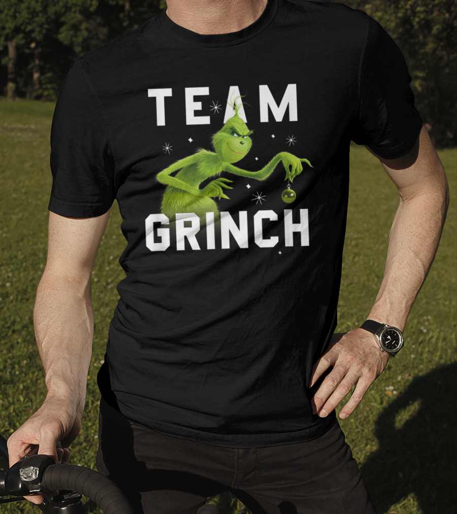 Team Grinch Drseuss The Grinch Holding T-Shirt