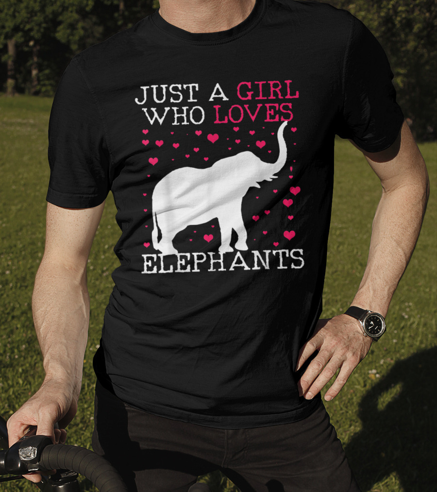 Just A Girl Who Loves Elephants With Heart Graphics T-Shirt
