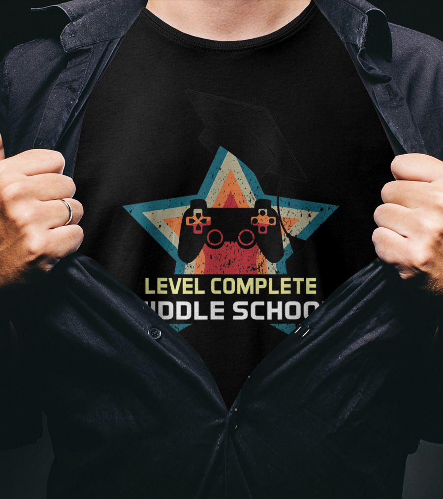 Level Complete Middle School 8th Grade Graduation Junior High Gamer T-Shirt