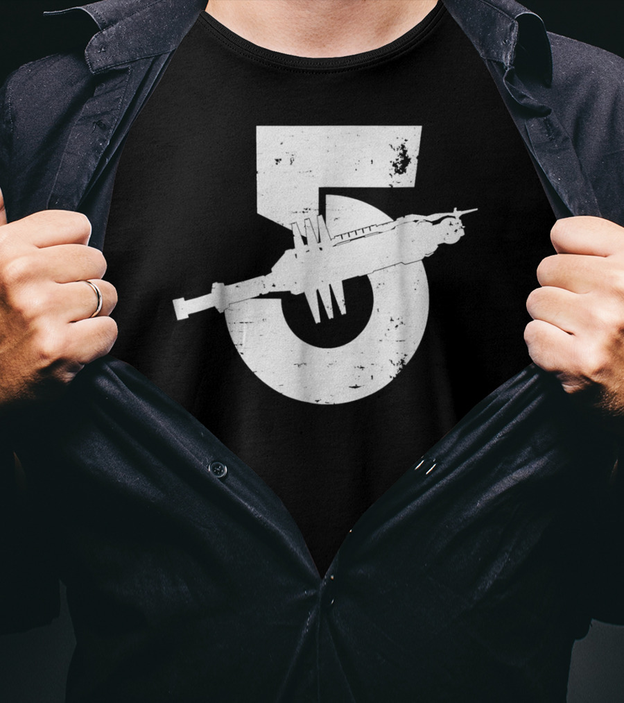Babylon 5 Space Station Silhouette And Number 5 T-Shirt