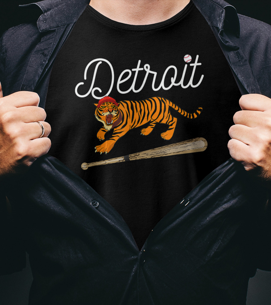 Detroit Distressed Funny Tiger Mascot With Baseball Bat T-Shirt