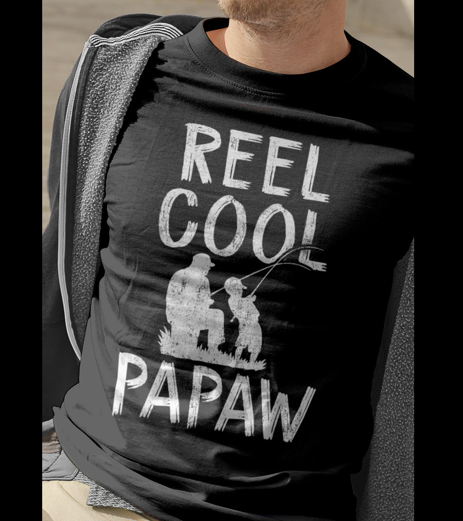 Reel Cool Papaw Father's Day Fishing T-Shirt