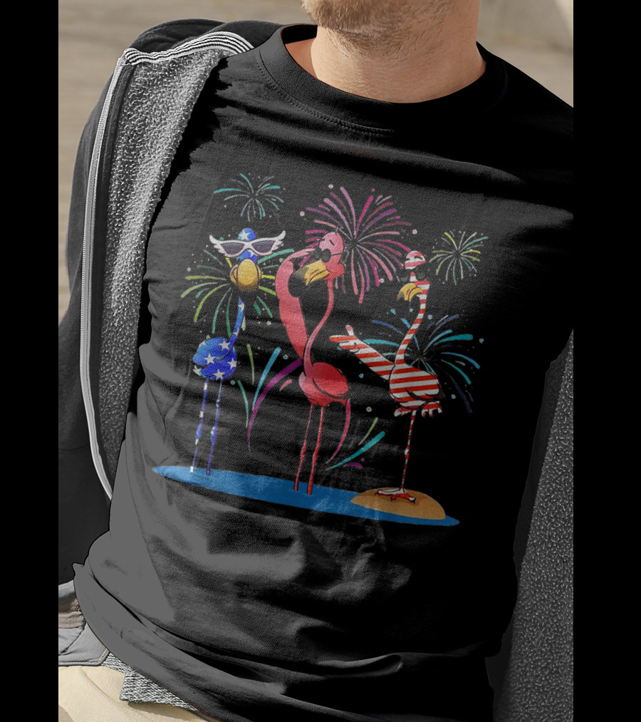 Flamingo American Flag Fireworks Patriotic Celebration With Sunglasses And Stripes T-Shirt