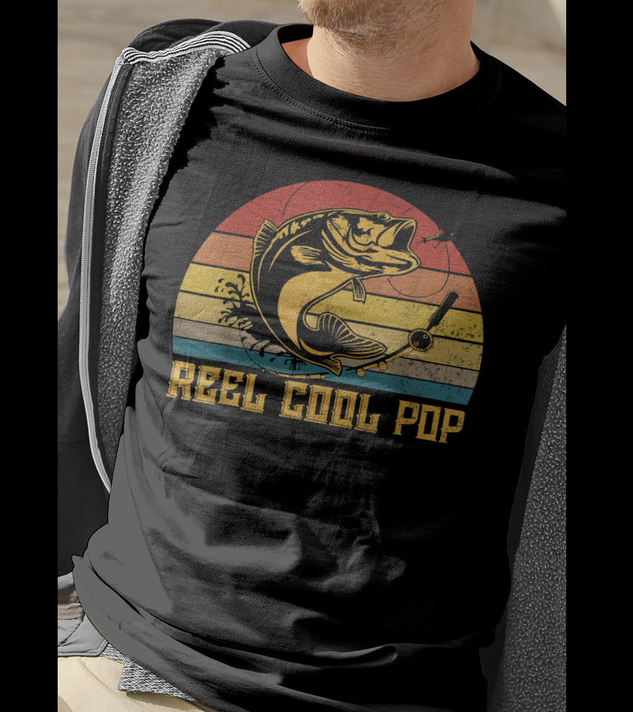 Father's Day Vintage Fishing Reel Cool Pop Retro Bass Sunset T-Shirt