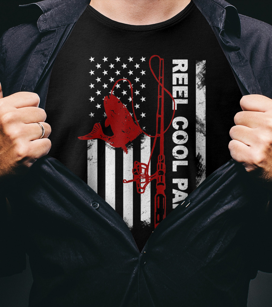 Reel Cool Papa American Flag Fishing Rod And Fish T-Shirt