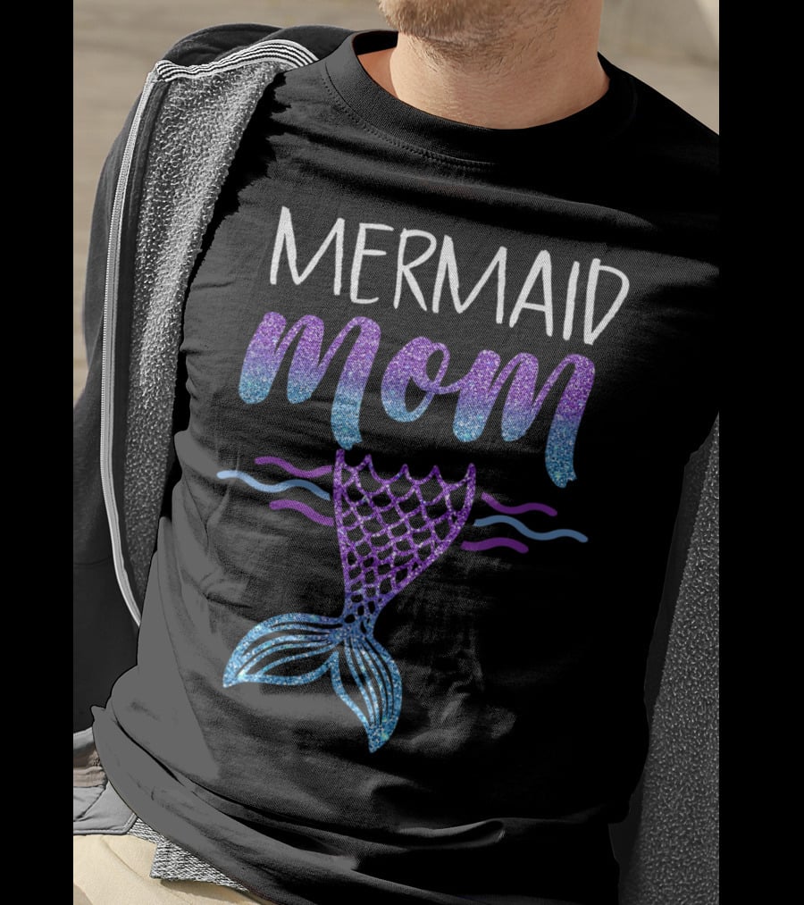 Mermaid Mom Glitter Tail Birthday Party T-Shirt