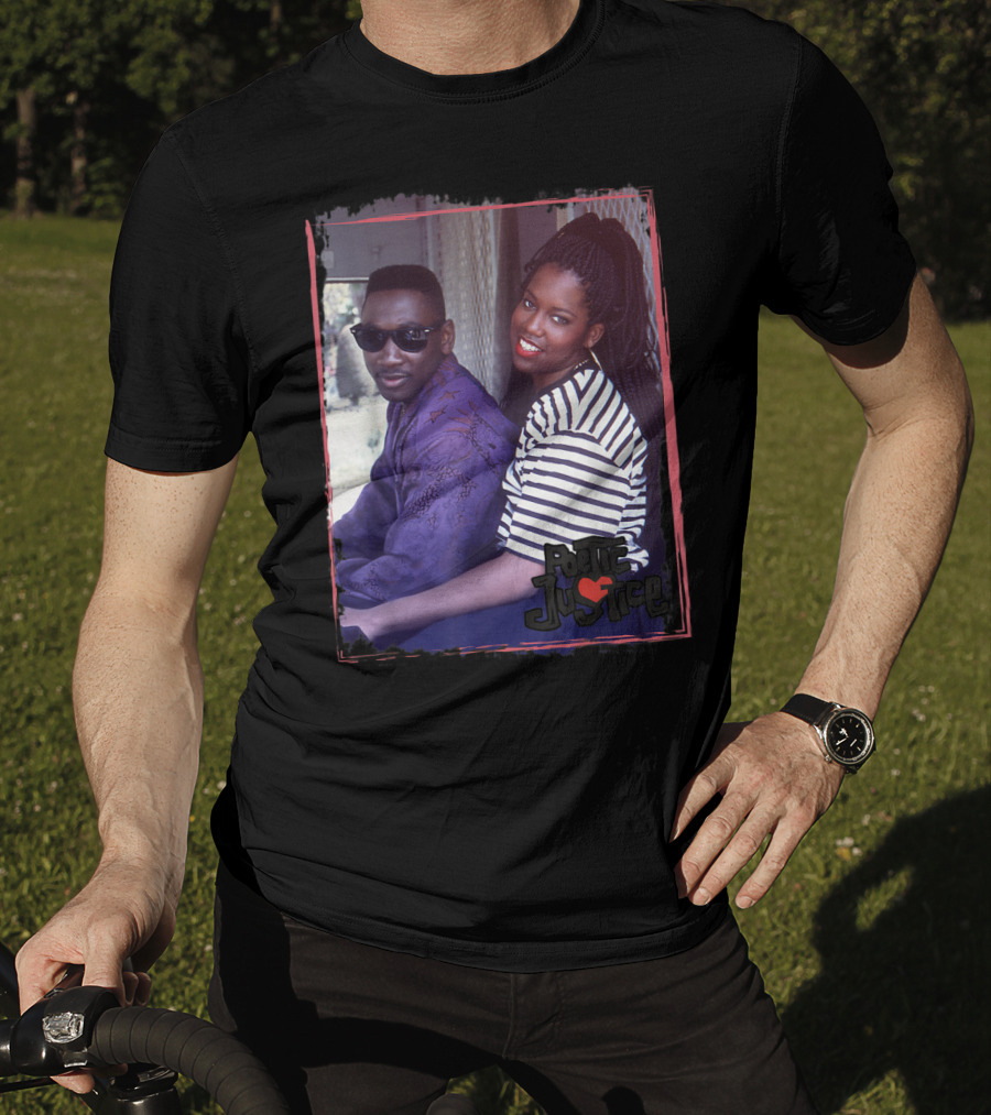 Poetic Justice Photograph With Iesha And Chicago Sitting Together T-Shirt