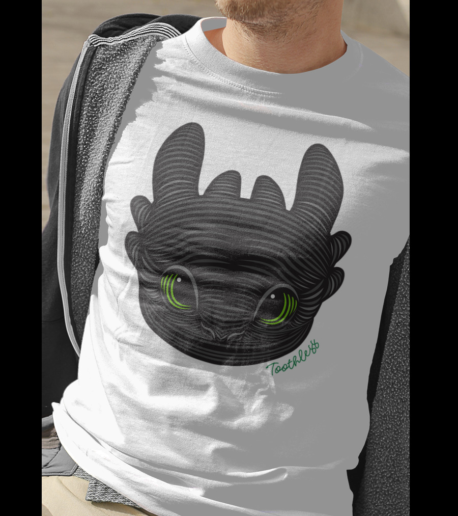 How To Train Your Dragon 3 Hidden World Toothless Green Eyes T-Shirt