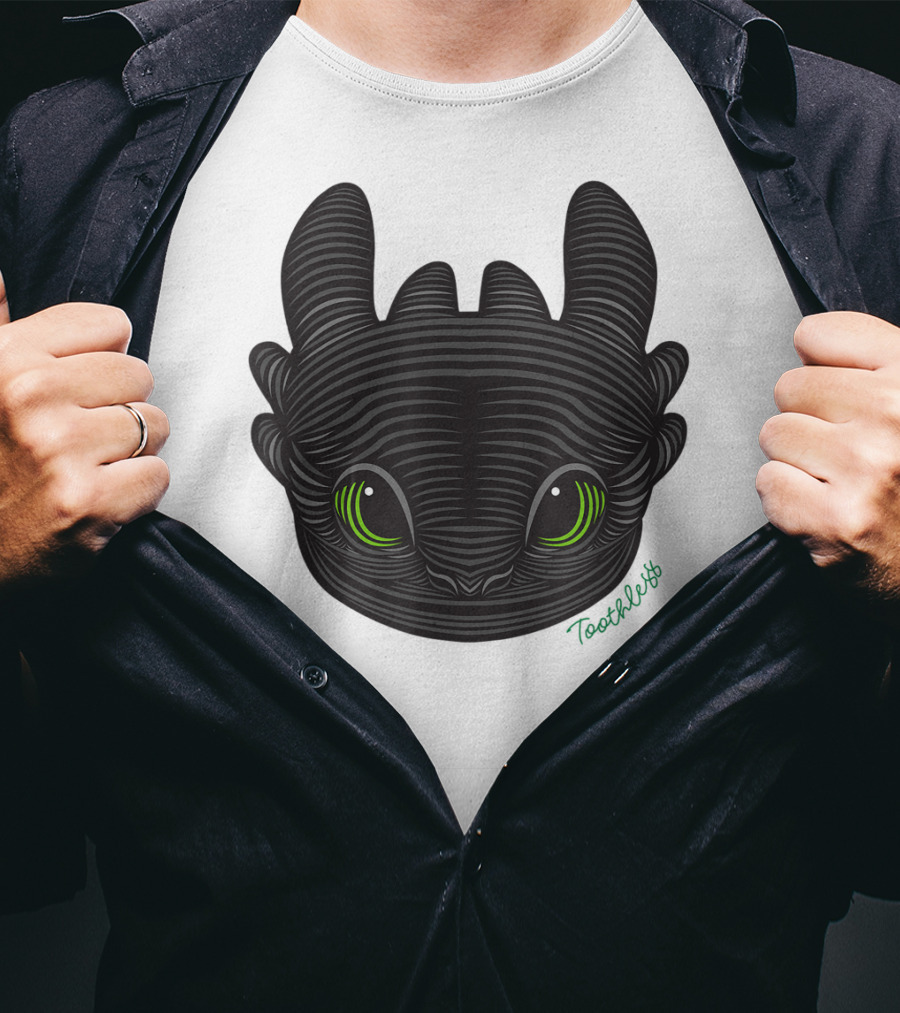 How To Train Your Dragon 3 Hidden World Toothless Green Eyes T-Shirt