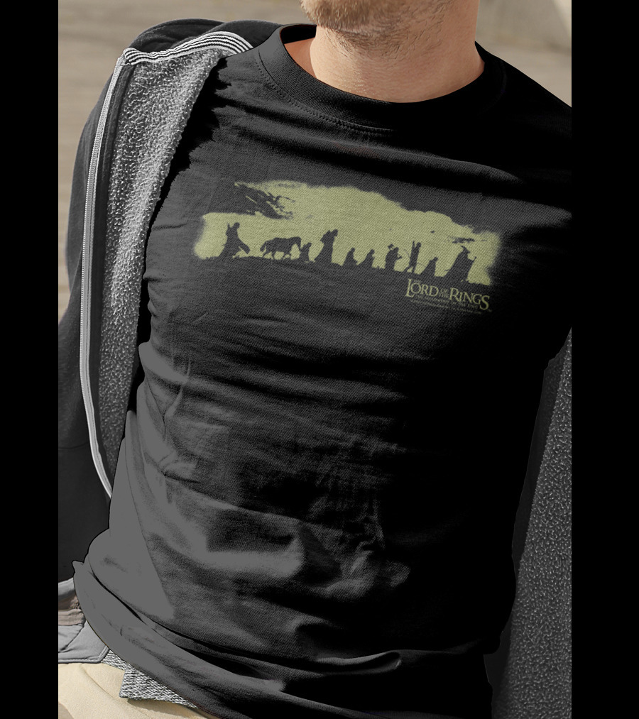 Lord Of The Rings The Fellowship Silhouette On Mountain Path T-Shirt