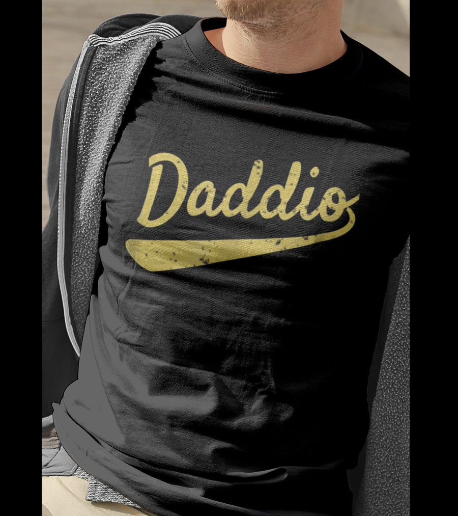 Daddio Cool Vintage Classic Style Mens T-Shirt