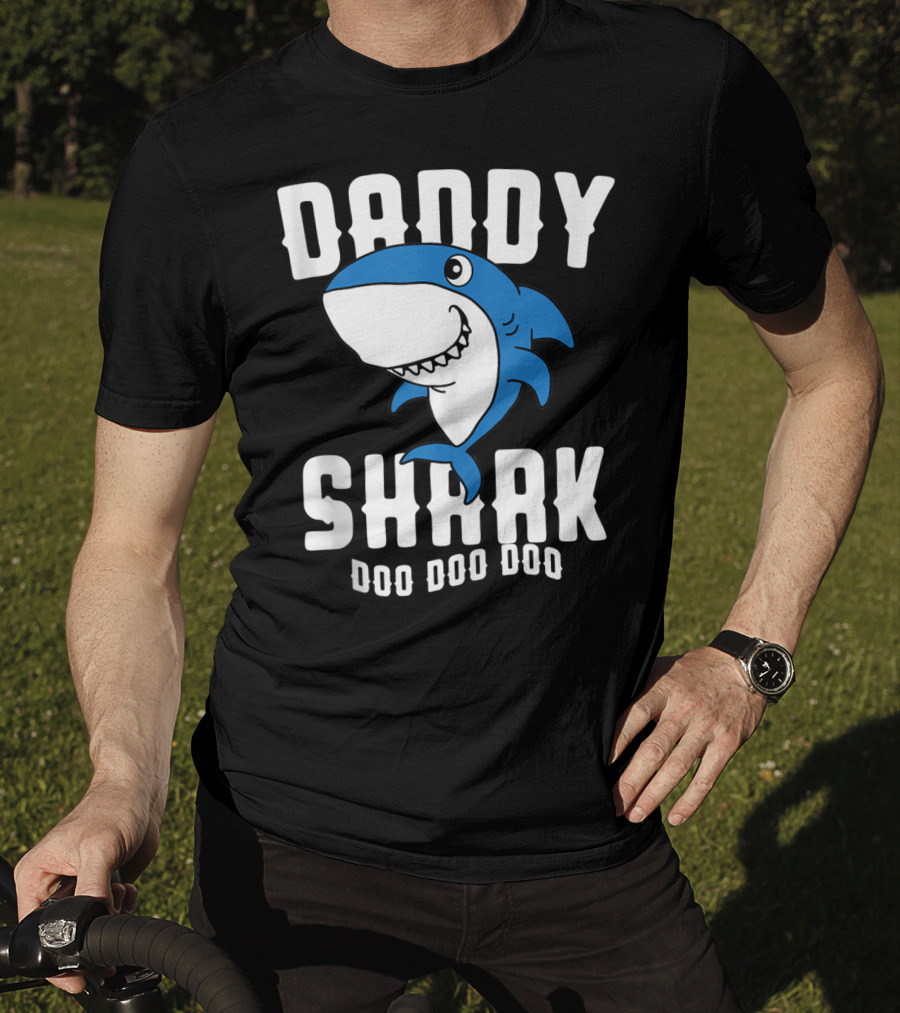 Daddy Shark Doo Doo Doo Husband Father's Day Gran T-Shirt