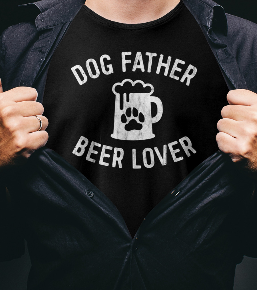 Dog Father Beer Lover Best Dog Dad Paw Print Beer Mug T-Shirt