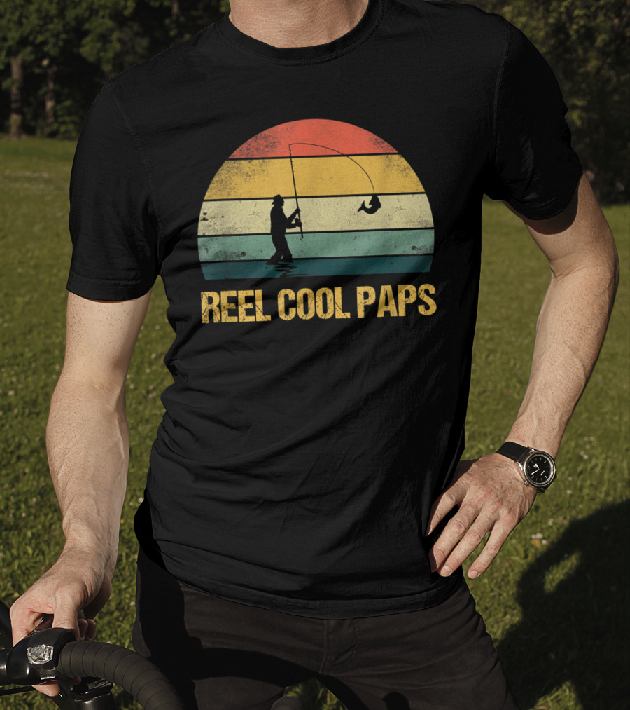Reel Cool Paps Funny Fishing Retro Father's Day T-Shirt