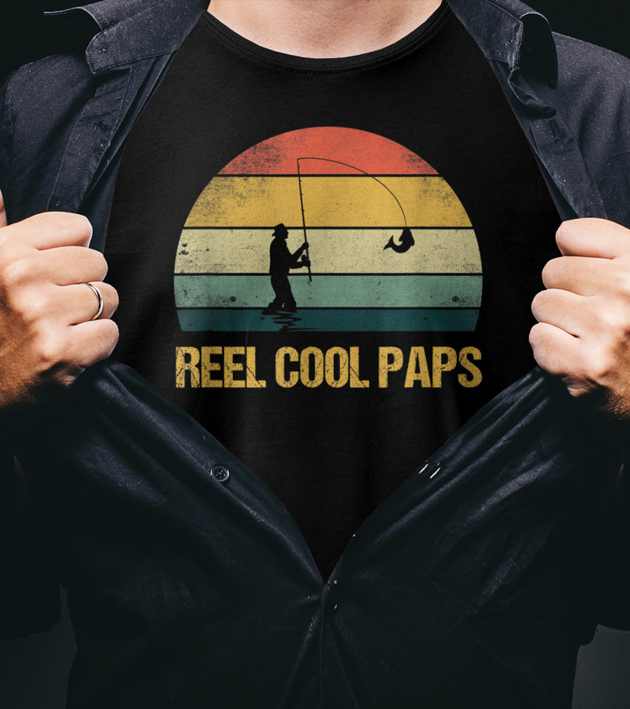 Reel Cool Paps Funny Fishing Retro Father's Day T-Shirt