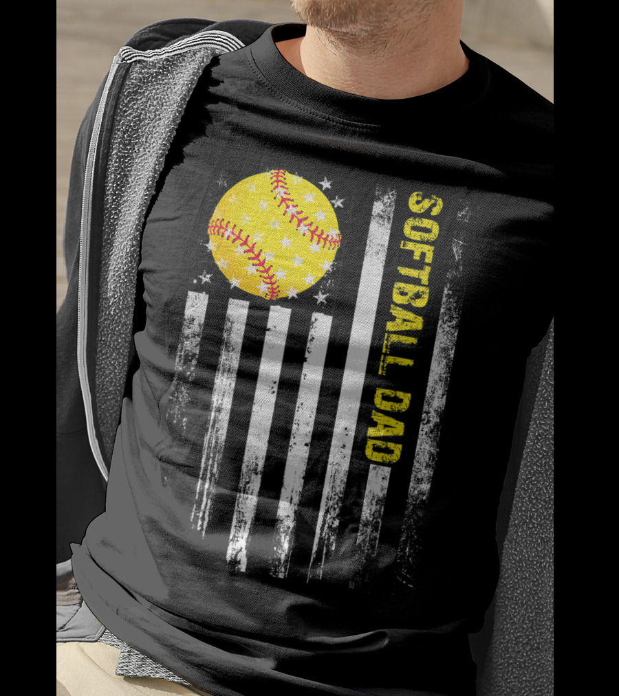 Softball Dad American Flag Father's Day T-Shirt
