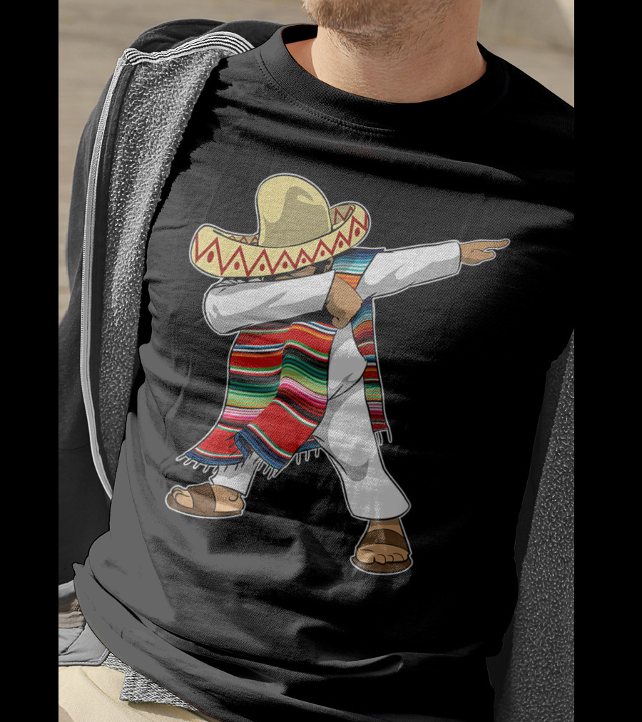 Mexican Poncho Dabbing Sombrero Cinco De Mayo T-Shirt