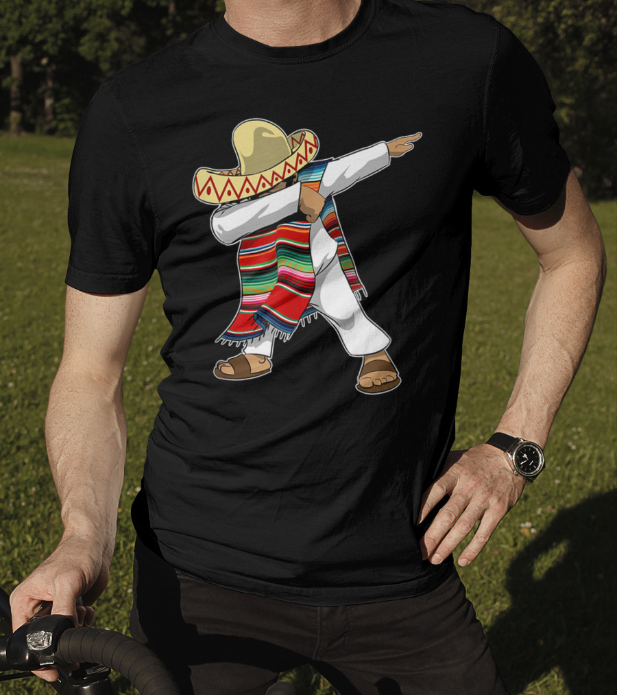 Mexican Poncho Dabbing Sombrero Cinco De Mayo T-Shirt