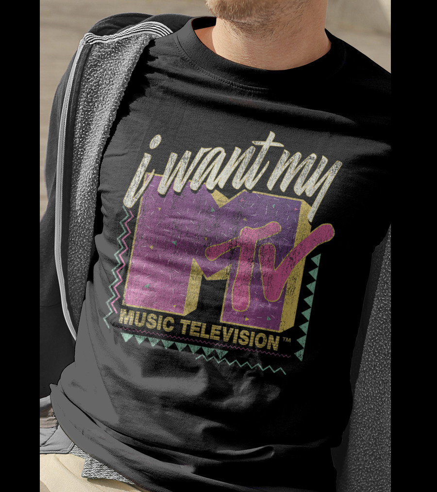 I Want My MTV Music Television Vintage 90's Colorful T-Shirt