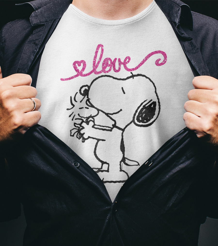 Peanuts Snoopy Woodstock Love Mother's Hug T-Shirt