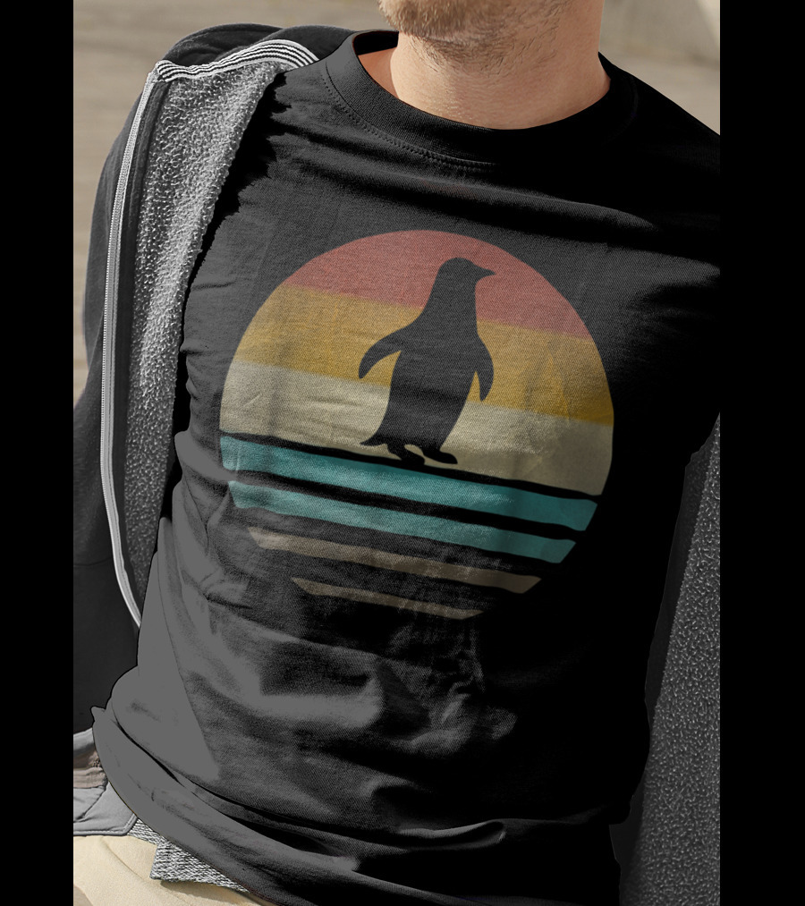 Penguins Vintage 70s Sunset Stripes T-Shirt