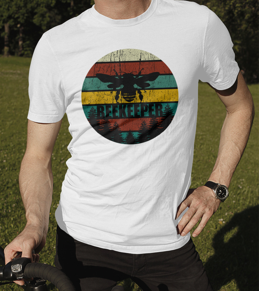 Retro Vintage Beekeeper Bee Stripes And Forest T-Shirt