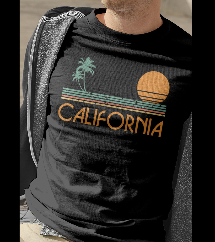 California Retro Sunset Palm Beach Vintage T-Shirt