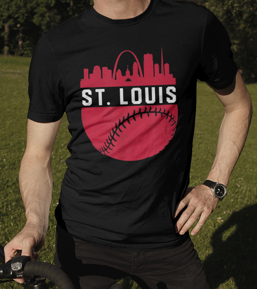 Vintage St Louis Missouri Skyline Baseball Arch T-Shirt