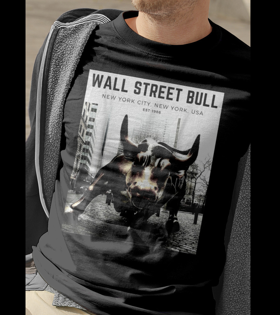 Wall Street Bull New York City EST-1986 T-Shirt