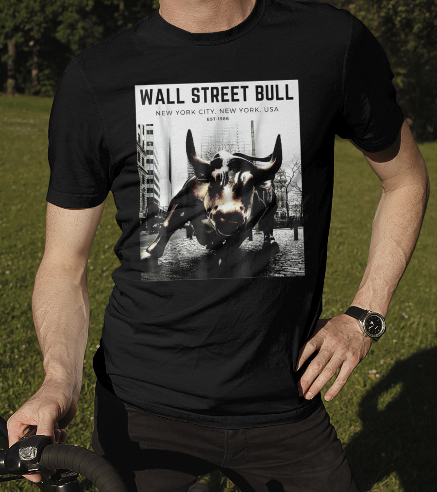 Wall Street Bull New York City EST-1986 T-Shirt
