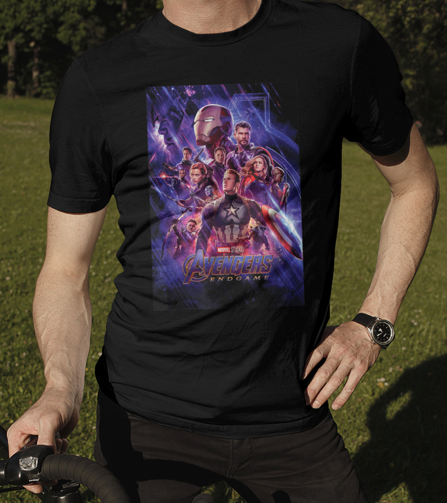 Marvel Studios Avengers Endgame Iconic Heroes Space Group Shot T-Shirt