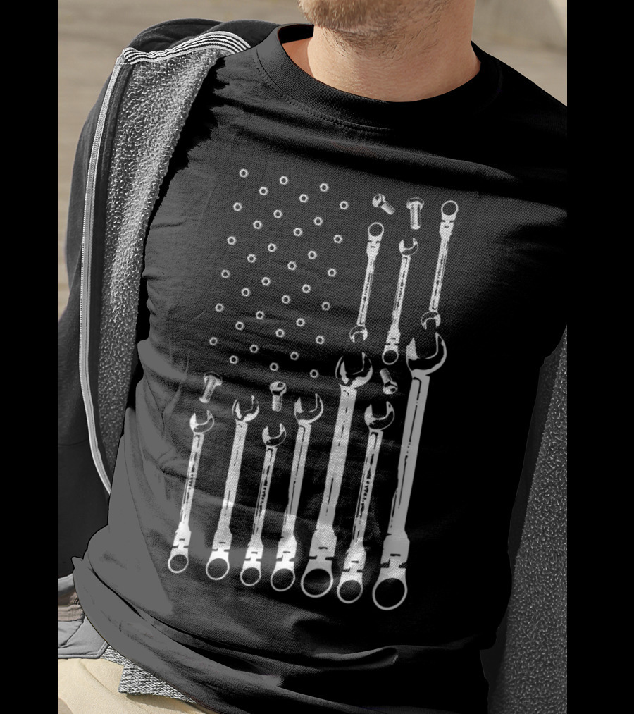 Mechanic Tools American Flag Patriotic USA T-Shirt
