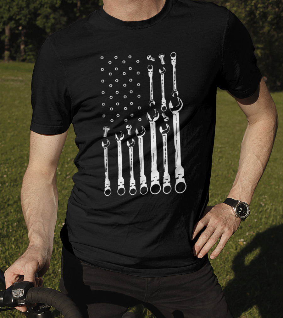 Mechanic Tools American Flag Patriotic USA T-Shirt