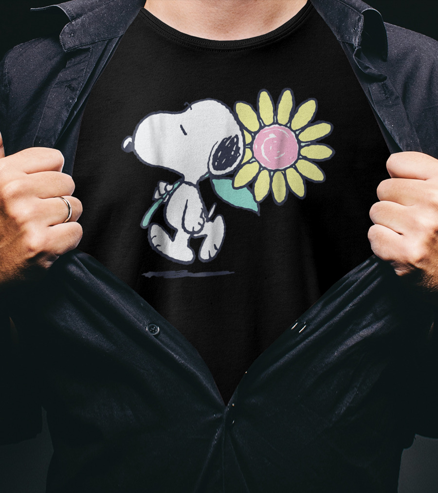 Peanuts Snoopy Walking With Pink Daisy Flower T-Shirt