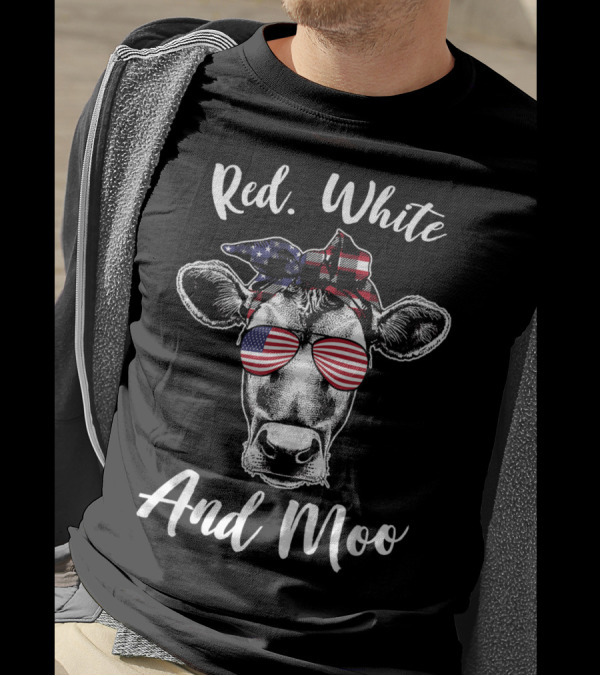 Red White And Moo Cow With American Flag Glasses And Bandana For 4th Of July T-Shirt