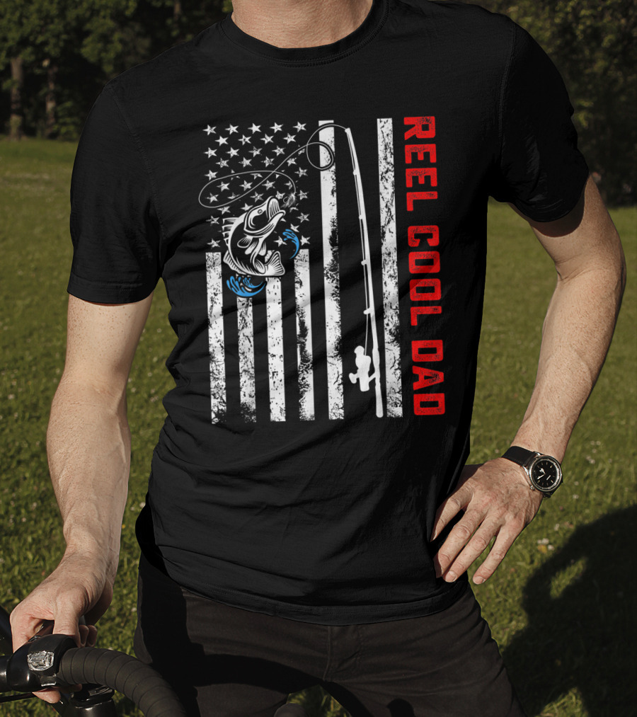 Reel Cool Dad American Flag Fishing Patriotic Father's Day Birthday T-Shirt