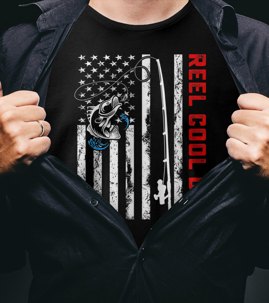 Reel Cool Dad American Flag Fishing Patriotic Father's Day Birthday T-Shirt