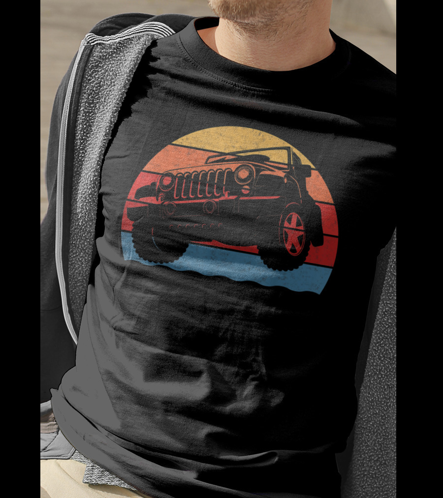 Retro Vintage Jeeps Great 4x4 70s Sunset Stripes T-Shirt