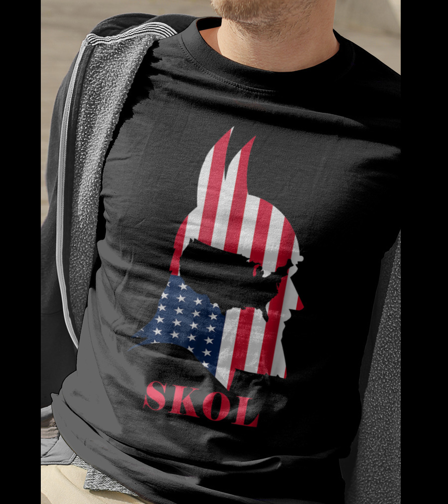 Skol Vikings Helmet USA Flag Minnesota T-Shirt