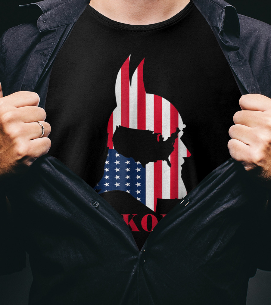 Skol Vikings Helmet USA Flag Minnesota T-Shirt