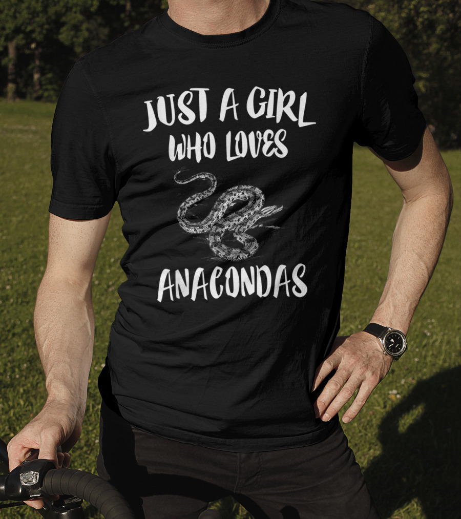 Just A Girl Who Loves Anacondas Snake T-Shirt