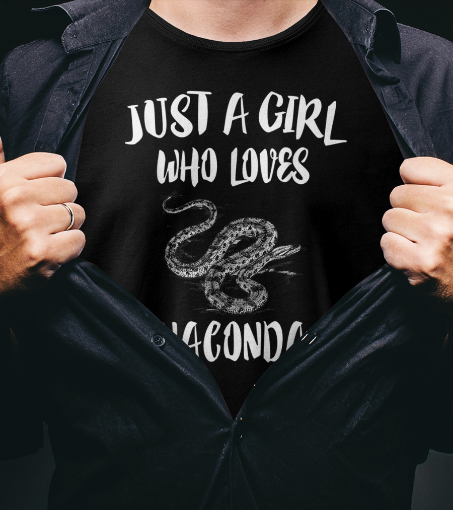 Just A Girl Who Loves Anacondas Snake T-Shirt