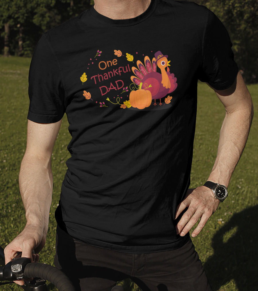 One Thankful Dad Turkey With Pumpkin And Autumn Leaves T-Shirt