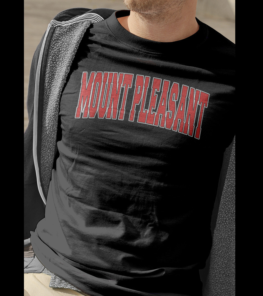 Mount Pleasant Tennessee Varsity Red Text USA Sports T-Shirt