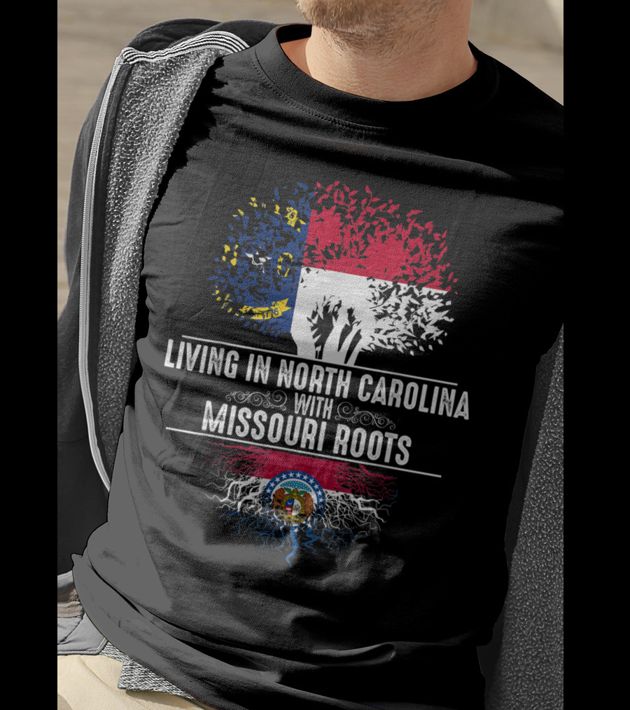 LIVING IN NORTH CAROLINA WITH MISSOURI ROOTS State Flags Tree Roots Blend T-Shirt