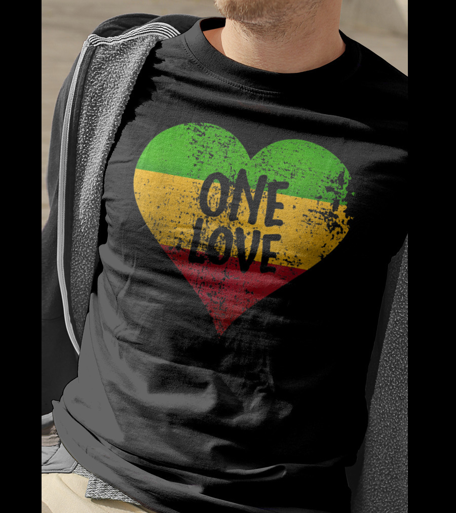 One Love Heart Rastafari Colors Jamaica T-Shirt
